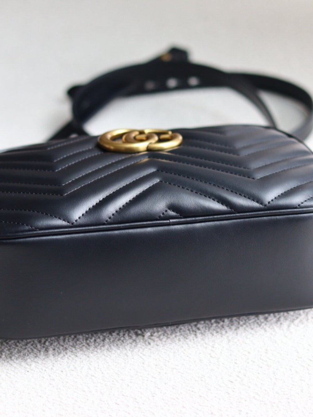 Gucci Bag - Picture 5 of 9